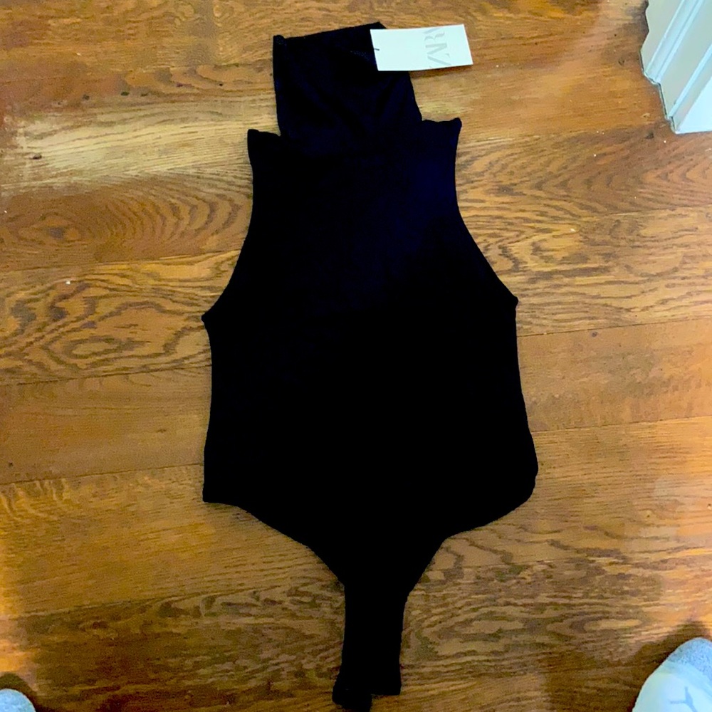 Zara Sleeveless Turtleneck bodysuit NWT